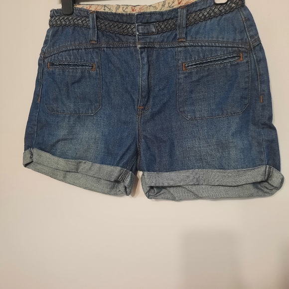 Mango Jeans Semi High Waised Jean Shorts - Picture 8 of 8